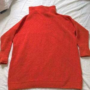 Free People orange cowl neck 3/4 sleeve sweater size medium